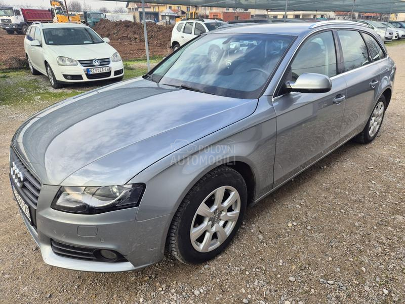 Audi A4 2.0tdi/SLINE/LED/FUL