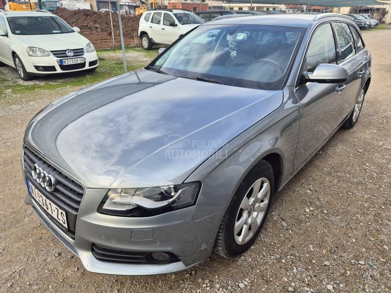 Audi A4 2.0tdi/SLINE/LED/FUL