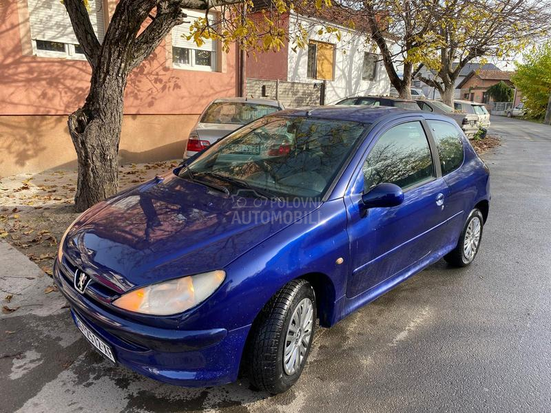 Peugeot 206 