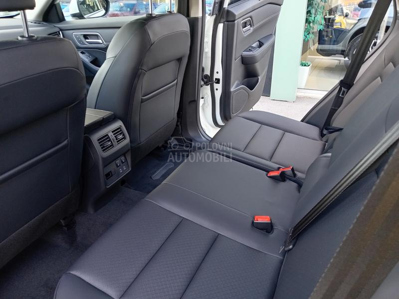 Nissan X-Trail 1.5 CVT 163 TEKNA