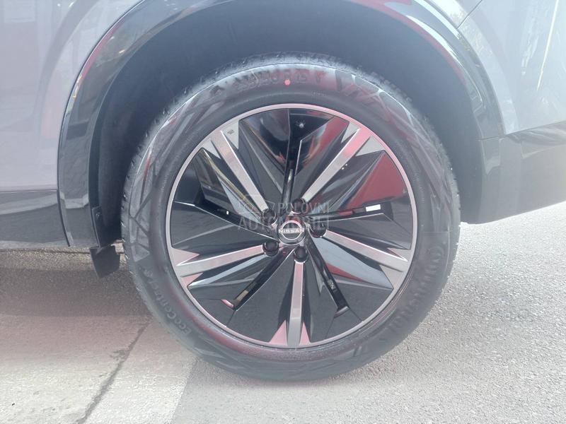 Nissan Qashqai TEKNA BOSE