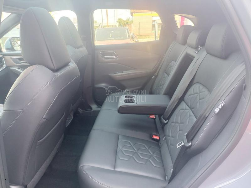 Nissan Qashqai TEKNA BOSE