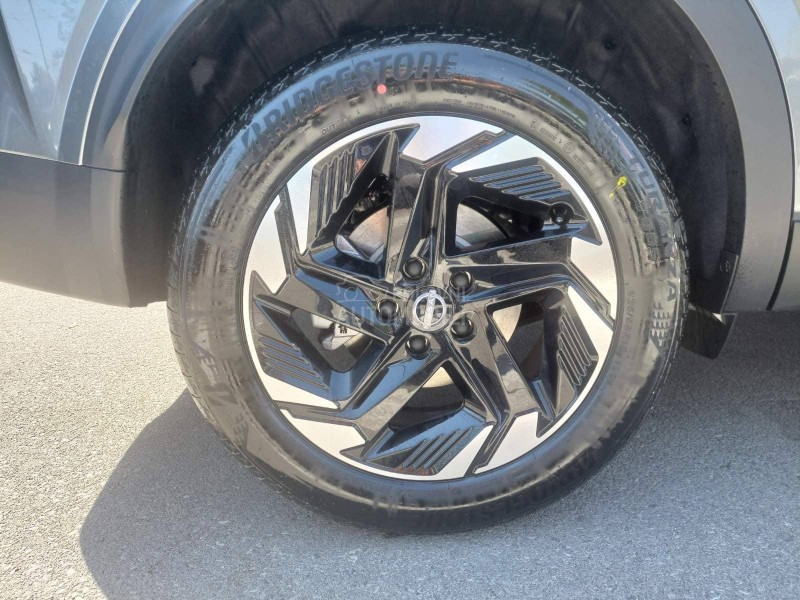 Nissan Qashqai 1.3CVT 158 N-CON CLD