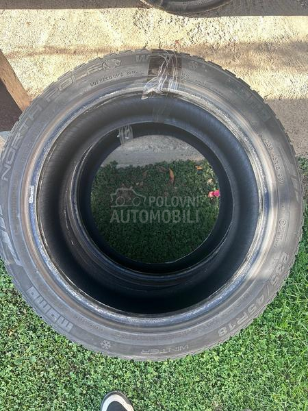 Ostalo 235/45 R18 Zimska