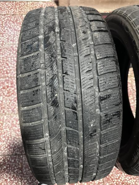 Ostalo 235/45 R18 Zimska