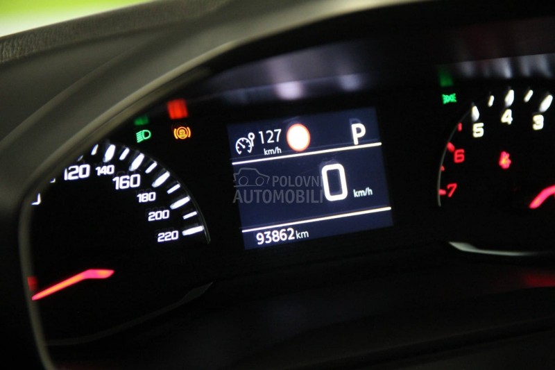 Peugeot 2008 RATA OD181/ALLU.AT8