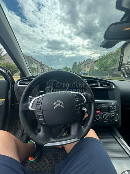 Citroen C4 