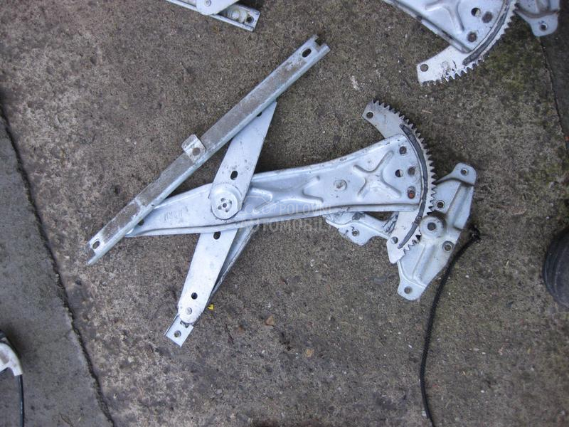 Zadnji mehanicki podizaci