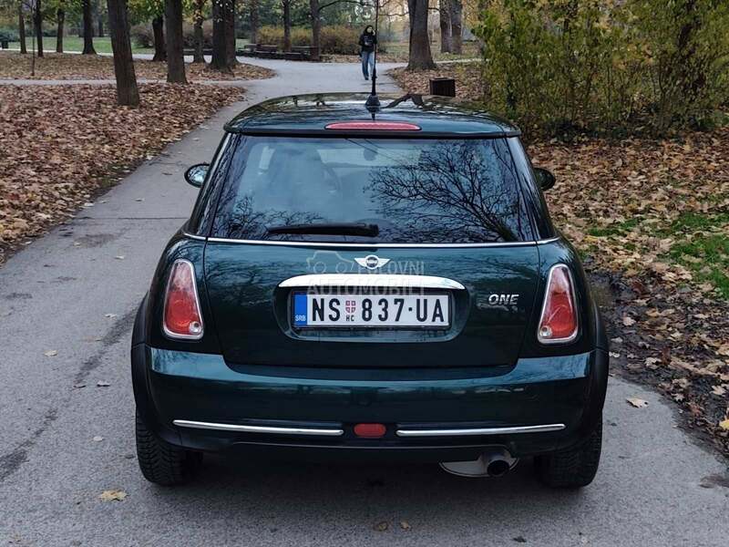 MINI One OČUVAN