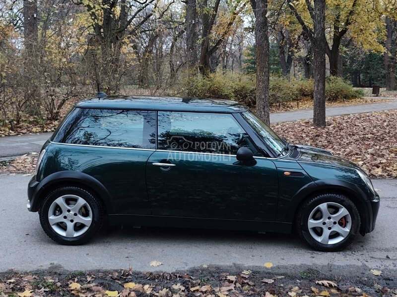 MINI One OČUVAN
