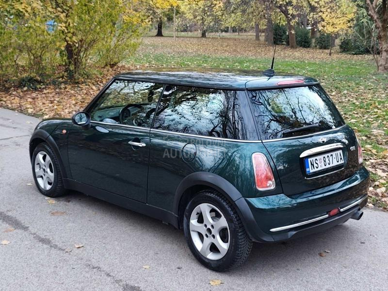 MINI One OČUVAN