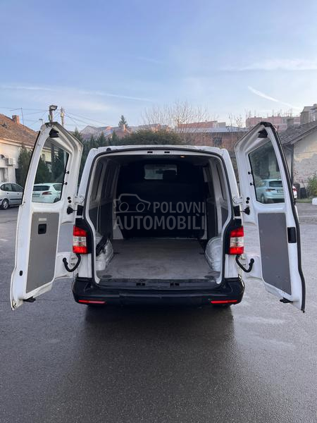Volkswagen Transporter T5 