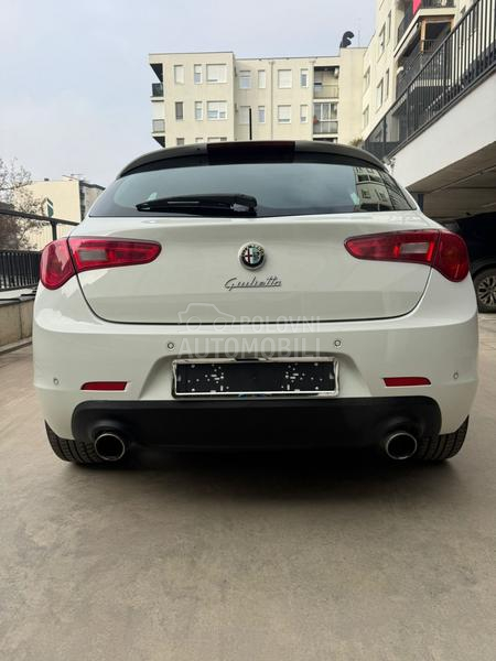 Alfa Romeo Giulietta 1.4 B