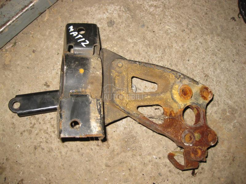 Nosac motora 800 kubika