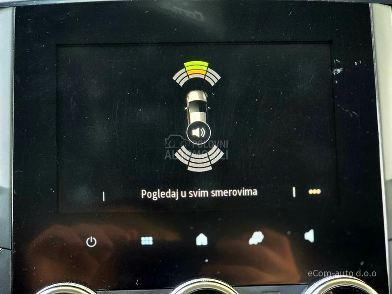 Renault Megane 1.0 TCE GRANDCOUPE