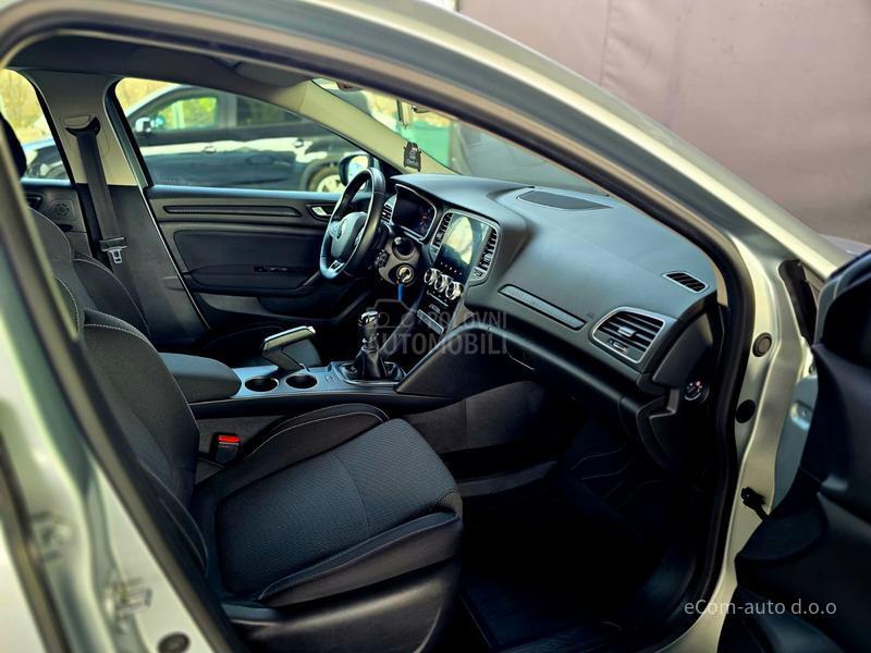 Renault Megane 1.0 TCE GRANDCOUPE