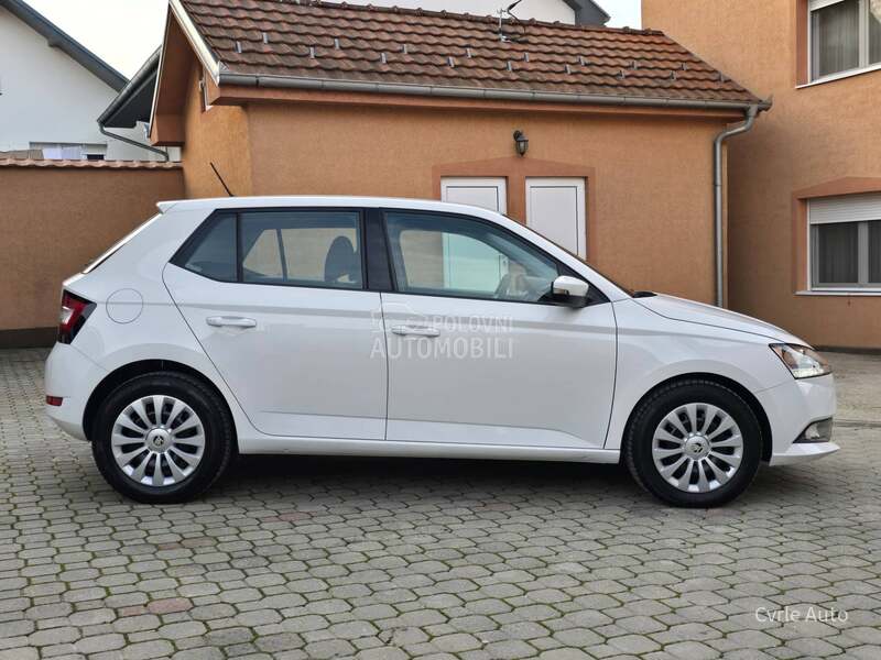 Škoda Fabia KUPLJENA NOVA U SRB