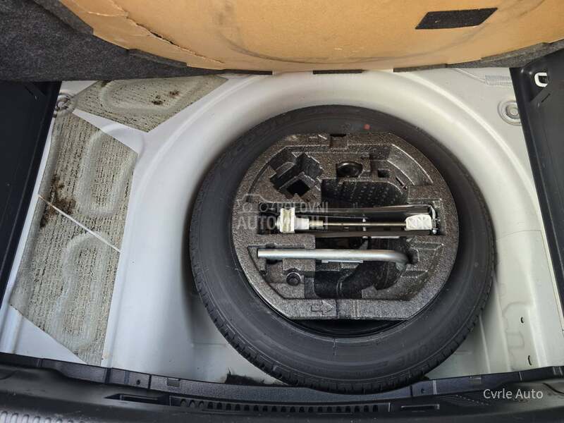 Škoda Fabia KUPLJENA NOVA U SRB