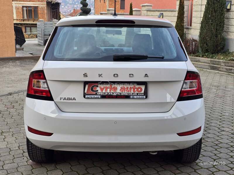 Škoda Fabia KUPLJENA NOVA U SRB