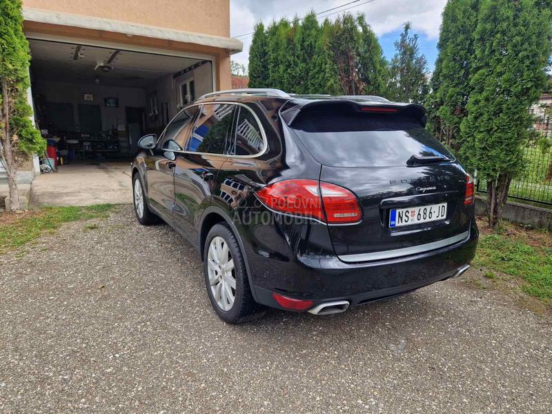 Porsche Cayenne 