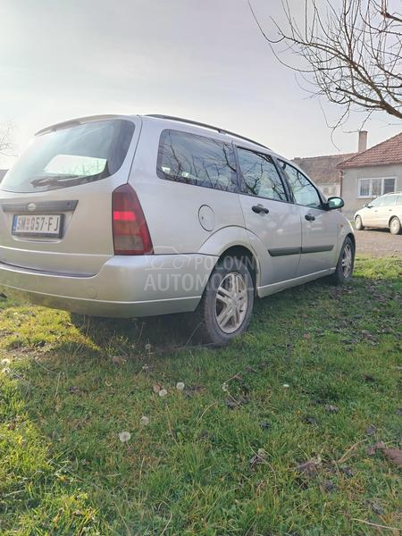 Ford Focus 1.8
