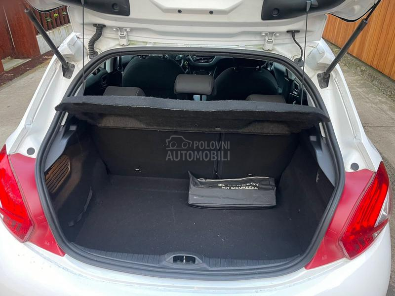 Peugeot 208 1.4 HDI