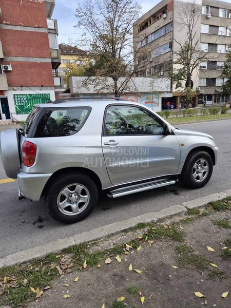 Toyota RAV 4 2.0 VVT