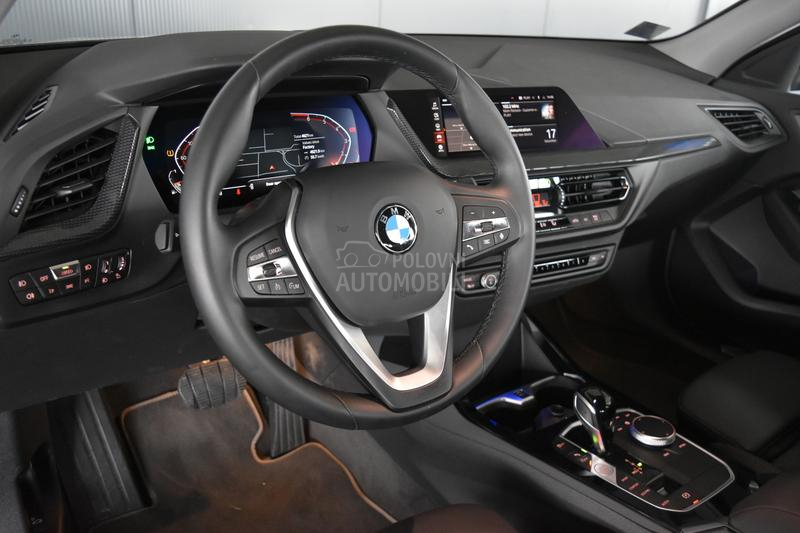 BMW 116 i Sport Line