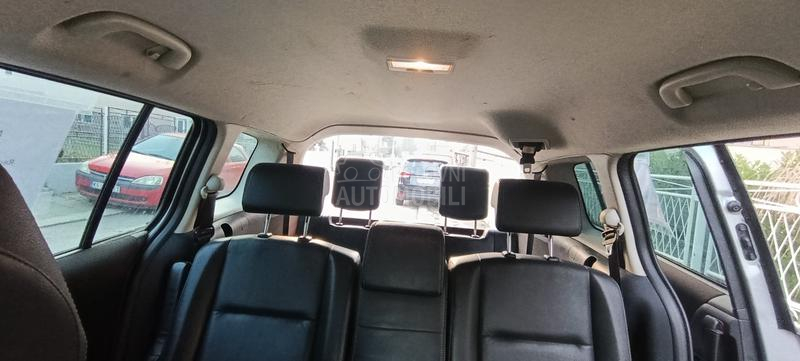 Mazda 5 