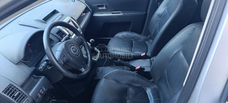 Mazda 5 