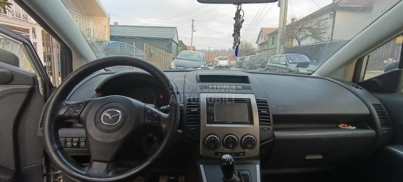 Mazda 5 