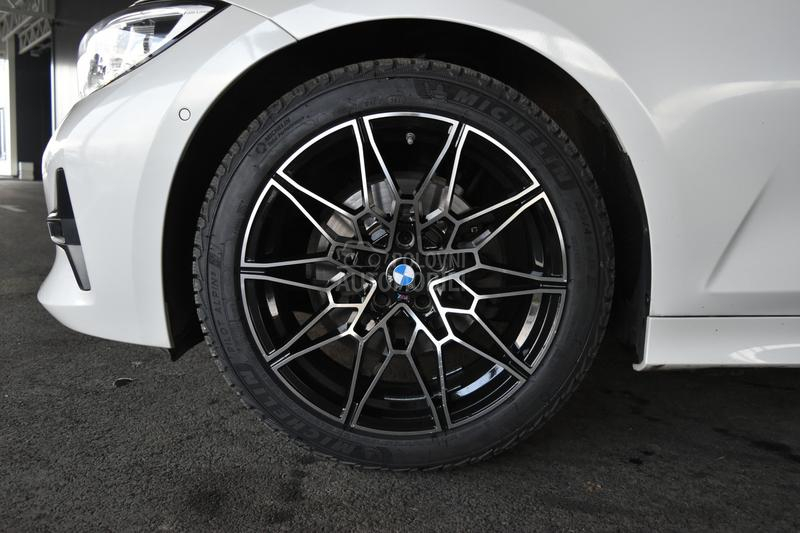 BMW 320d Sport Line