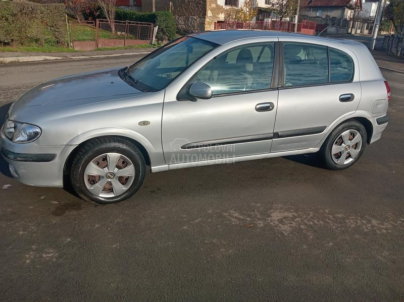 Nissan Almera dugo  r e g i s t
