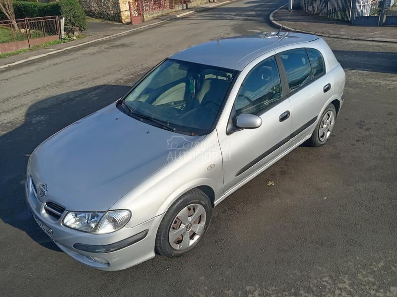 Nissan Almera dugo  r e g i s t