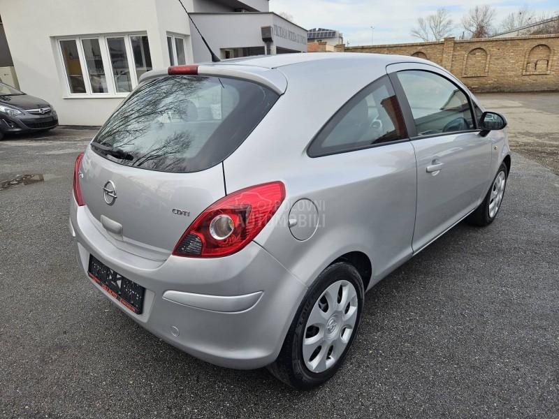 Opel Corsa D R E S T A J L I N G