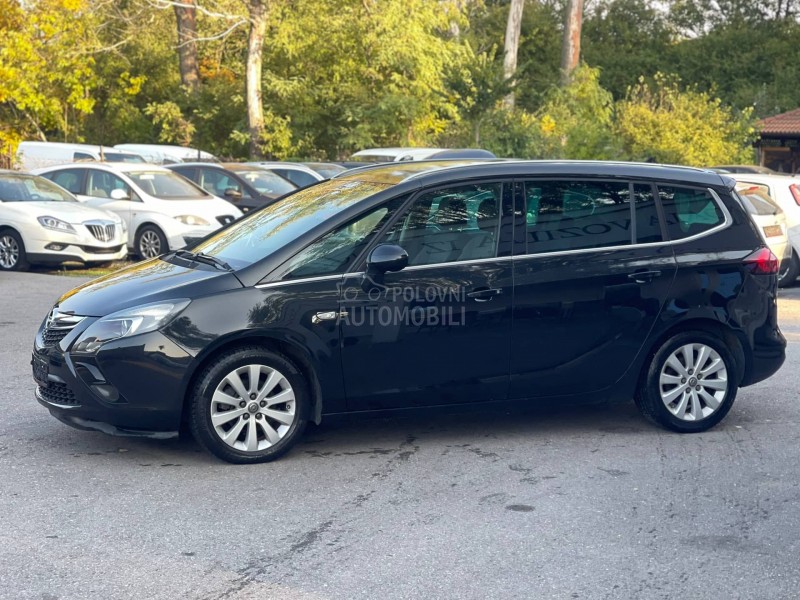 Opel Zafira C O S M O 7 Sed