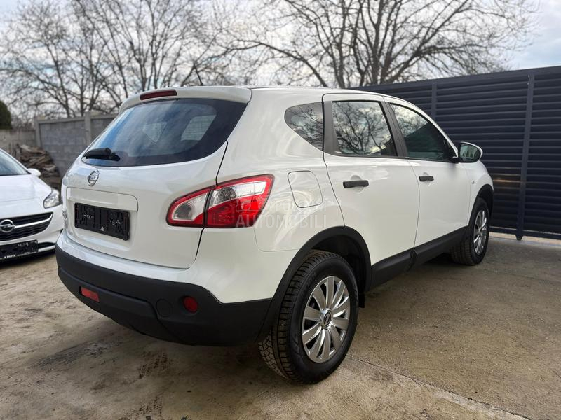 Nissan Qashqai 1.6