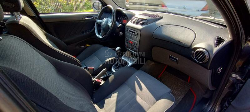 Alfa Romeo 147 1.6 TS