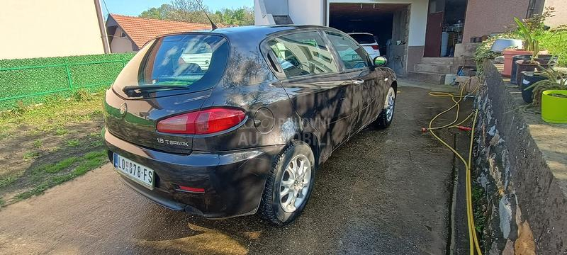 Alfa Romeo 147 1.6 TS