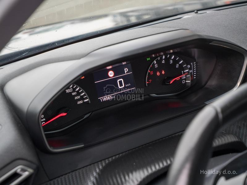 Peugeot 2008 1.2PureTech  Led Nav