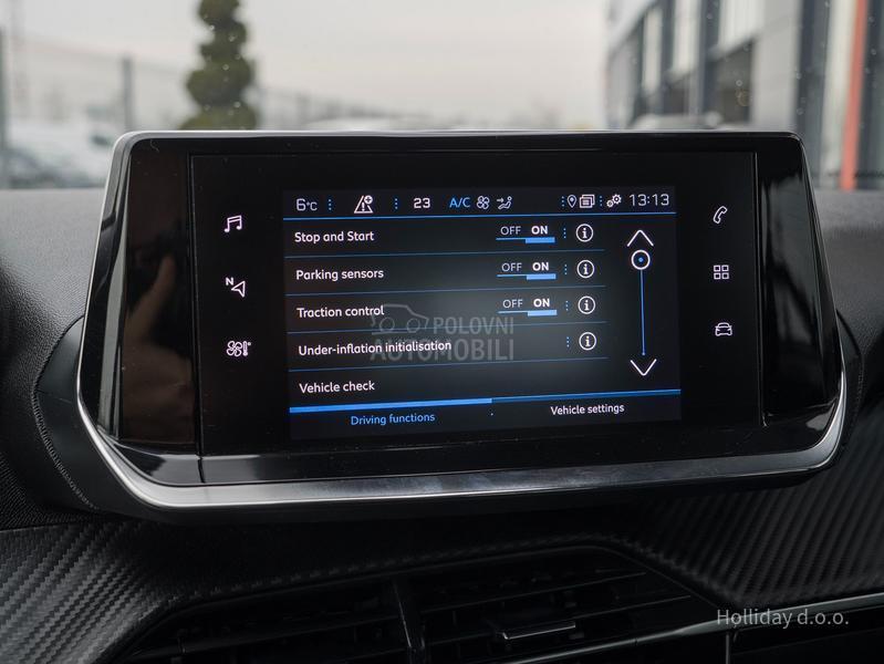 Peugeot 2008 1.2PureTech  Led Nav