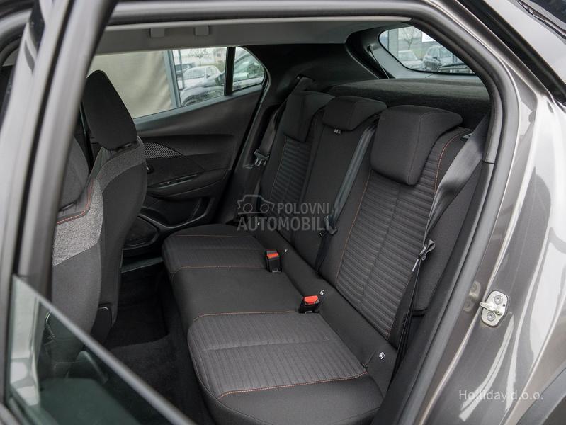 Peugeot 2008 1.2PureTech  Led Nav