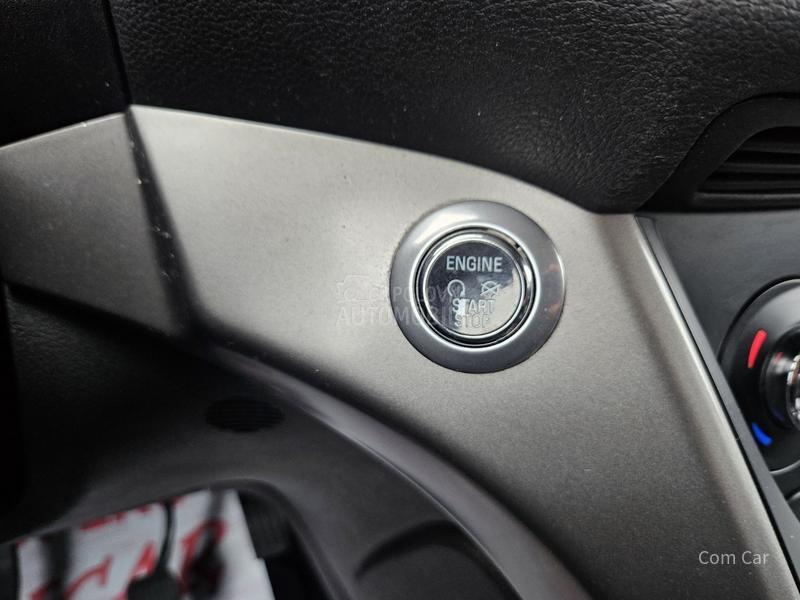 Ford Kuga 2.0 tdci/n a v i