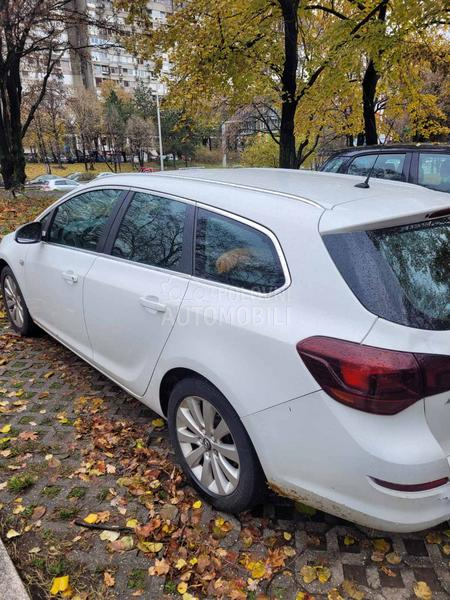 Opel Astra J 1.7 CDTI