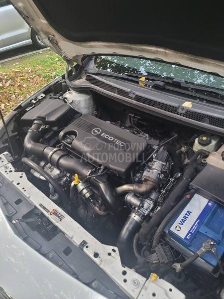 Opel Astra J 1.7 CDTI