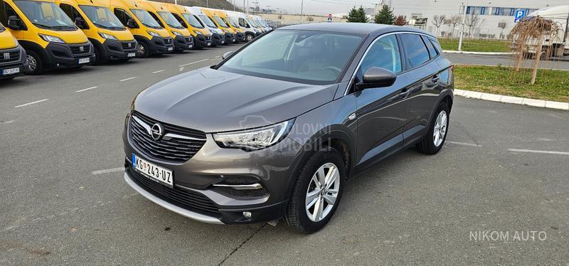 Opel Grandland X ELEGANCE 130 AT8