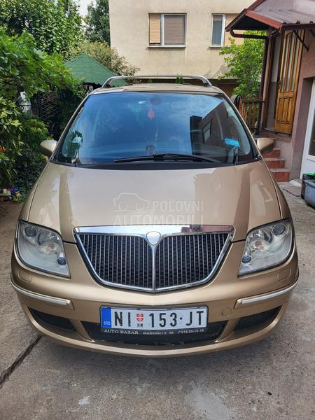 Lancia Phedra 2.2hdi