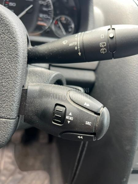 Peugeot 407 2.0 HDI SA TABLICAMA