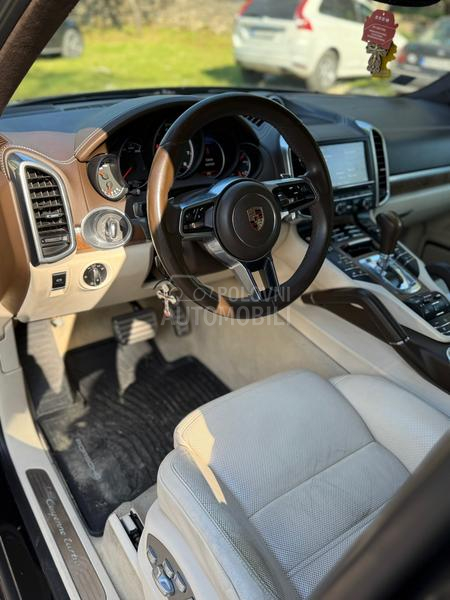 Porsche Cayenne turbo