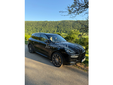 Porsche Cayenne turbo